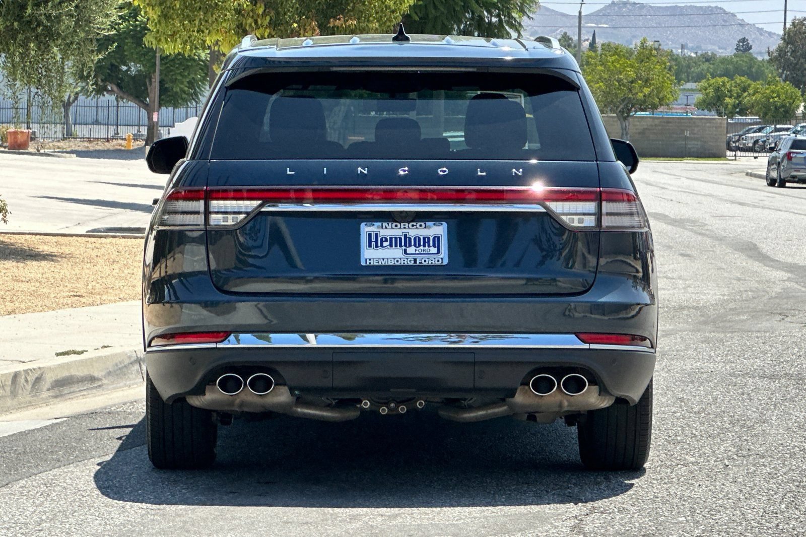 Used 2023 Lincoln Aviator Reserve w/ Equipment Group 201A RWD image 5