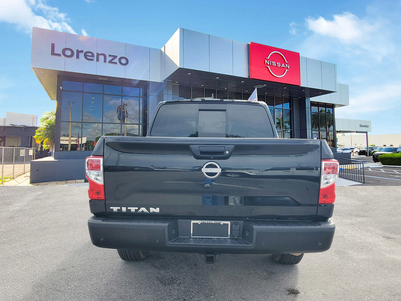 Certified 2023 Nissan Titan S w/ S Utility Package image 6