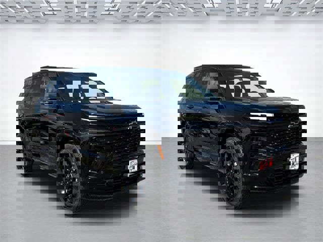 New 2026 Chevrolet Traverse RS w/ LPO, Floor Liner Package image 2