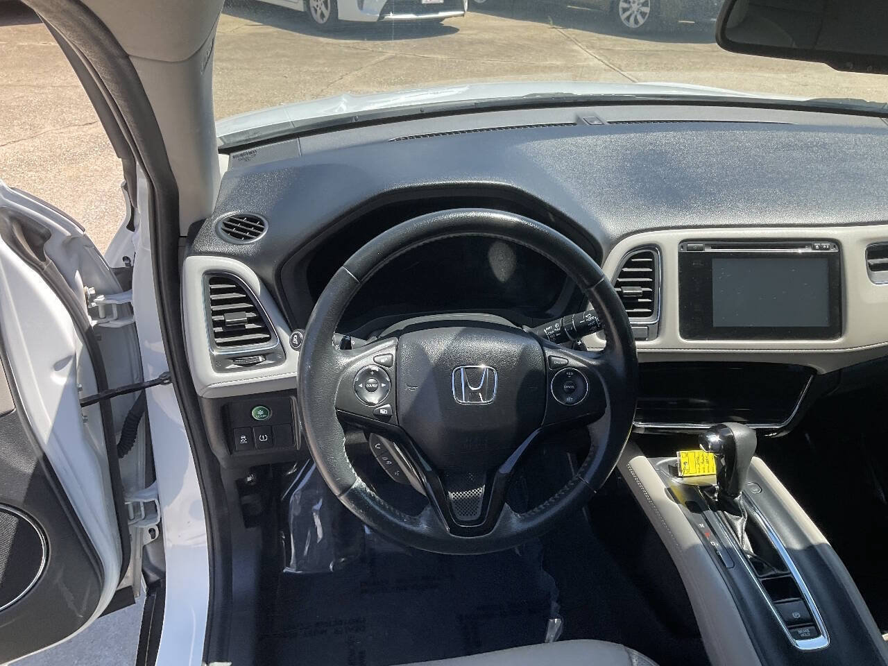 Used 2016 Honda HR-V EX-L image 13