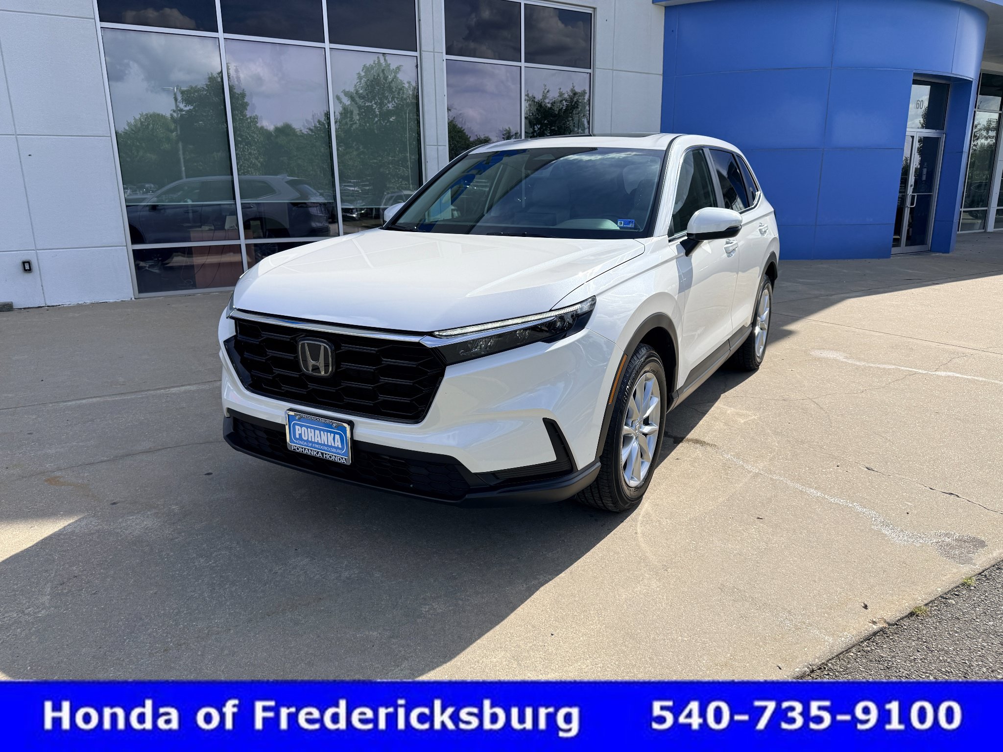 Used 2026 Honda CR-V EX image 2