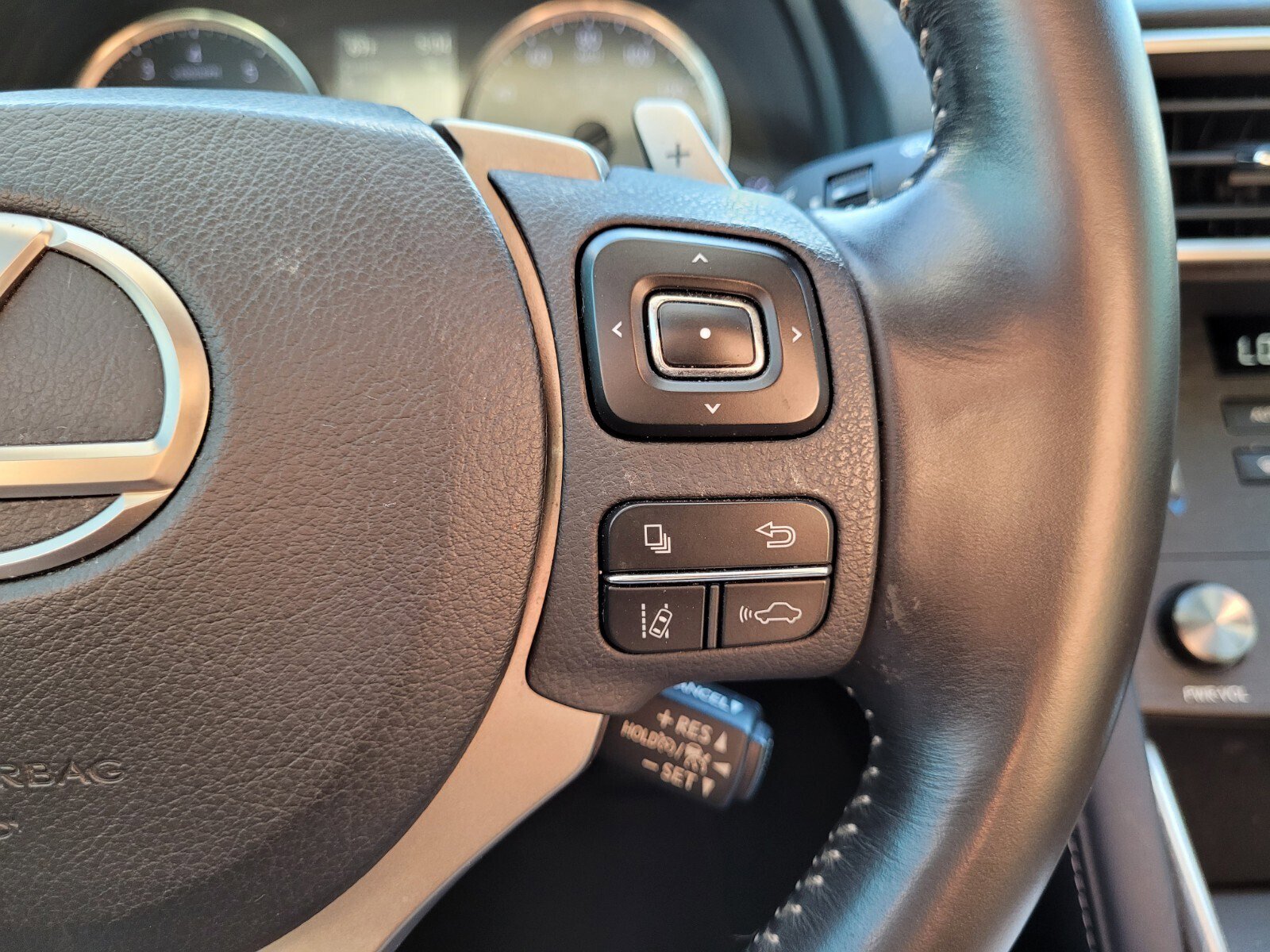 Used 2020 Lexus IS 300 image 30