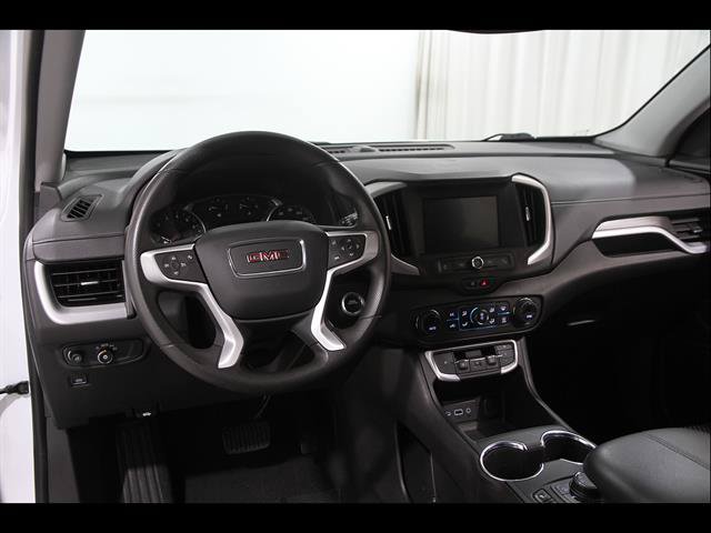 Used 2023 GMC Terrain SLE w/ Driver Convenience Package FWD image 6