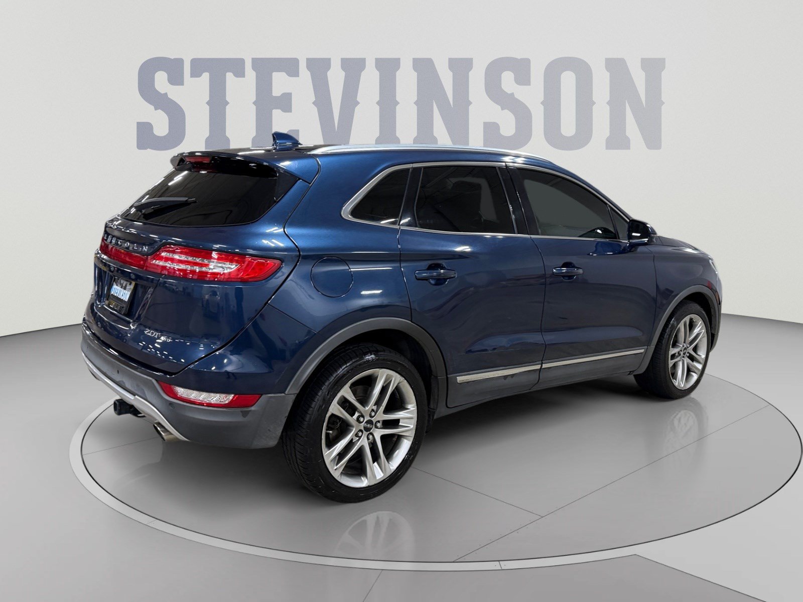 Used 2017 Lincoln MKC Reserve w/ Lincoln MKC Climate Package AWD/4WD image 5