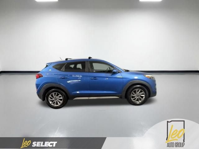 Used 2017 Hyundai Tucson SE AWD/4WD image 6