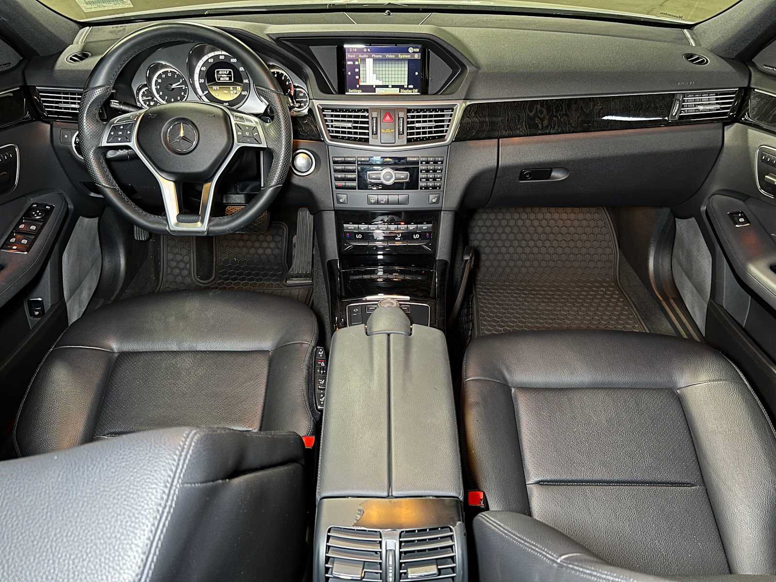 Used 2012 Mercedes-Benz E 350 4MATIC Sedan image 41