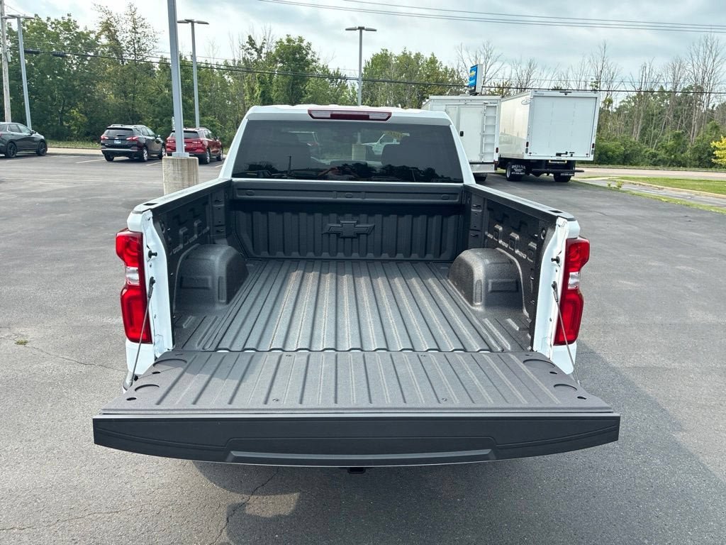New 2026 Chevrolet Silverado 1500 RST AWD/4WD image 32