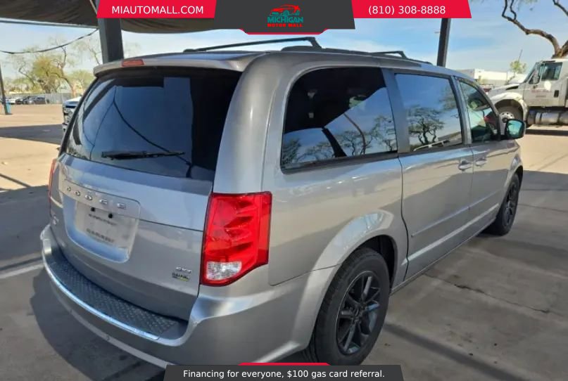 Used 2015 Dodge Grand Caravan SXT w/ UConnect Hands-Free Group image 6