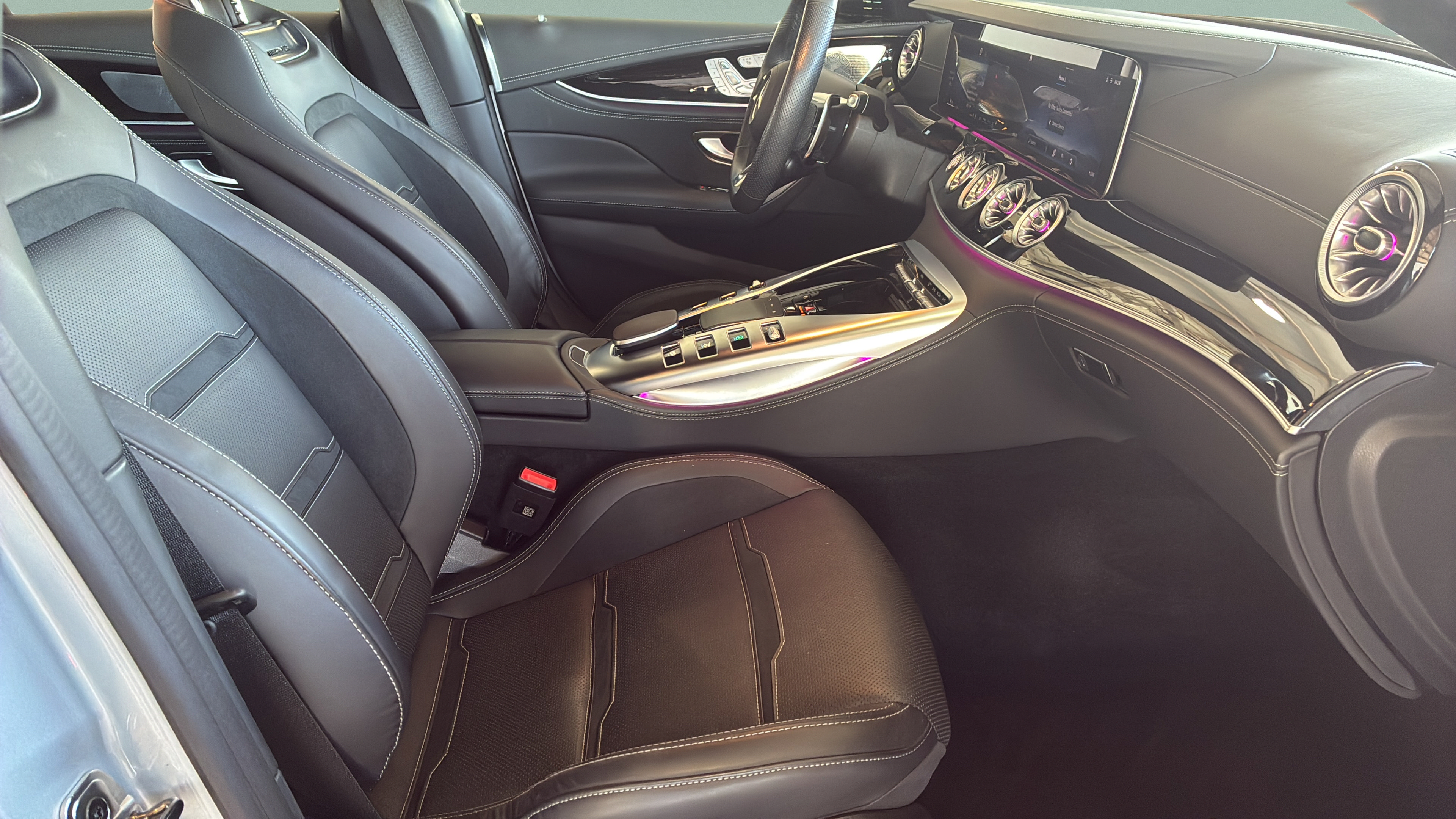 Used 2024 Mercedes-Benz AMG GT 53 image 26