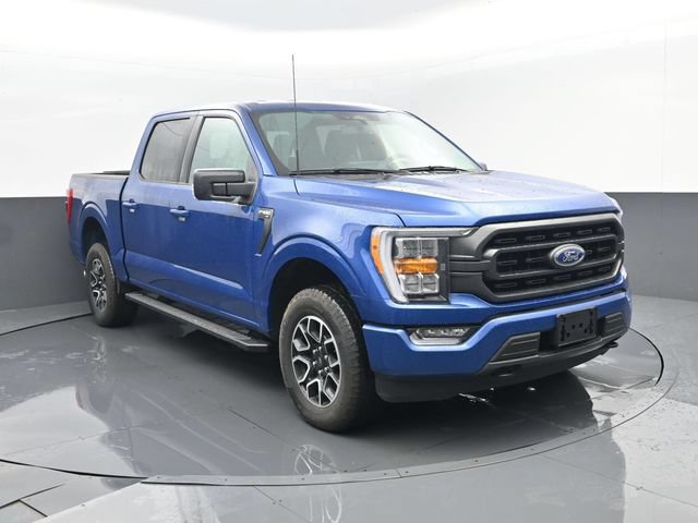 Used 2022 Ford F150 XLT w/ Equipment Group 302A High AWD/4WD image 3