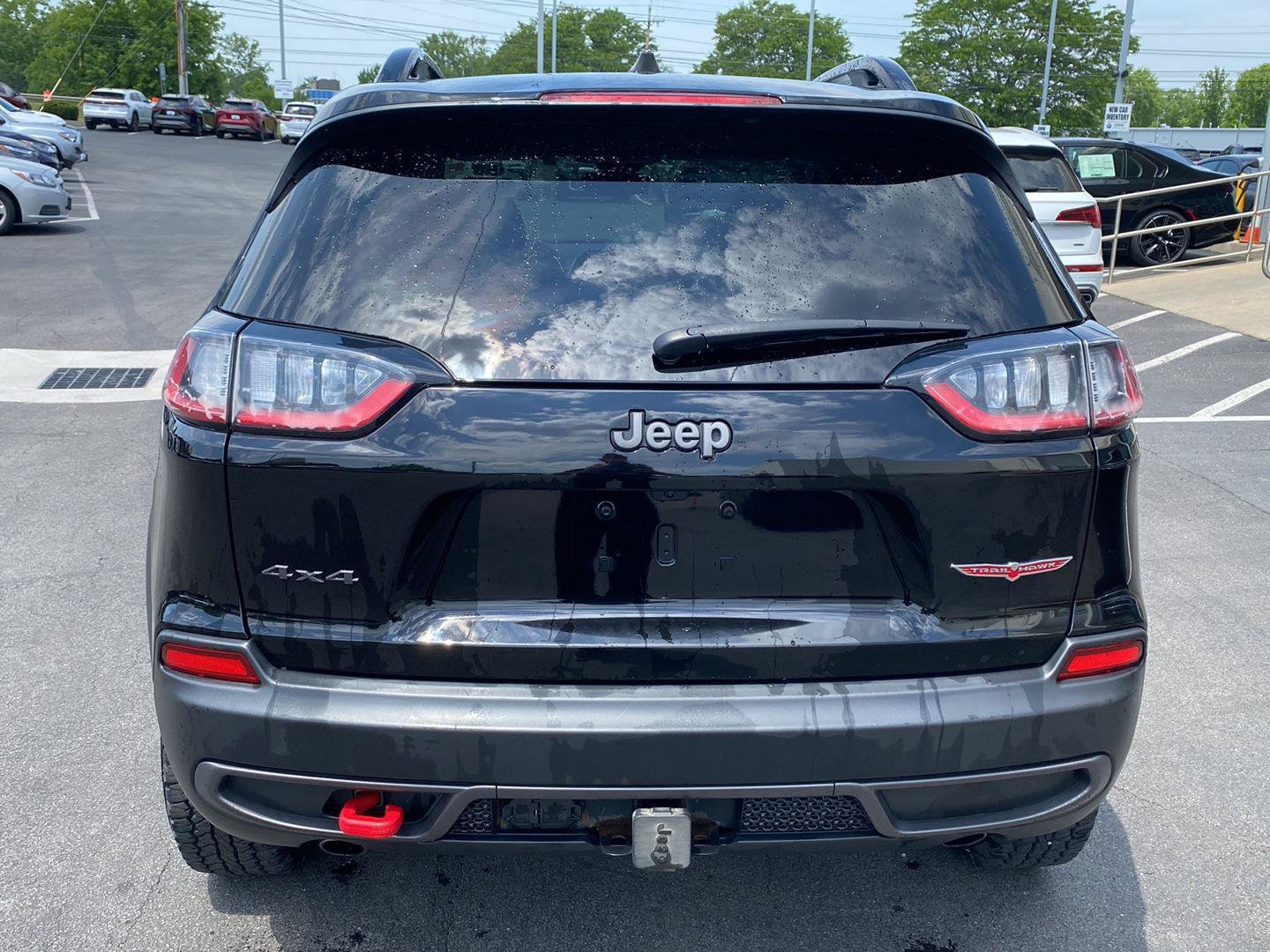 Used 2022 Jeep Cherokee Trailhawk w/ Trailer Tow Group AWD/4WD image 3