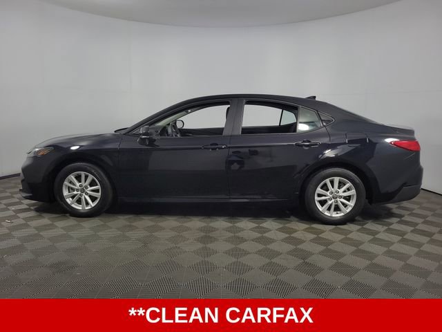 Used 2025 Toyota Camry LE FWD image 5