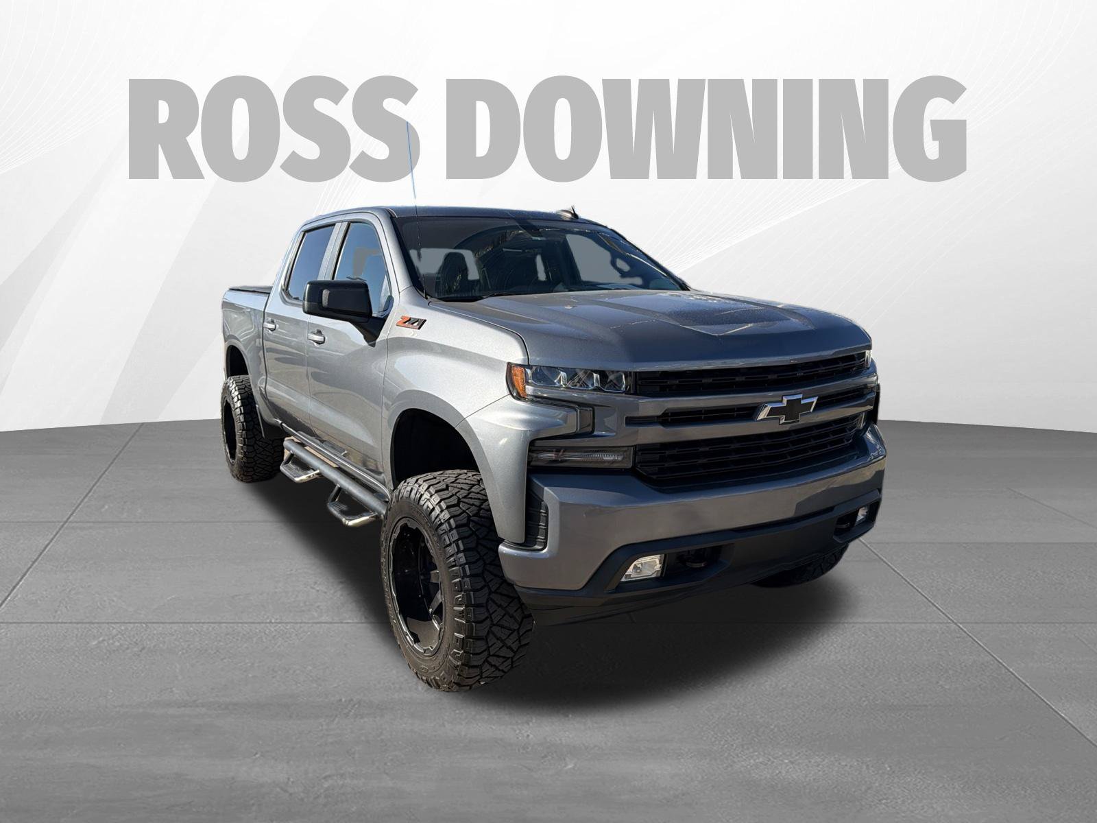 Used 2020 Chevrolet Silverado 1500 RST AWD/4WD image 3