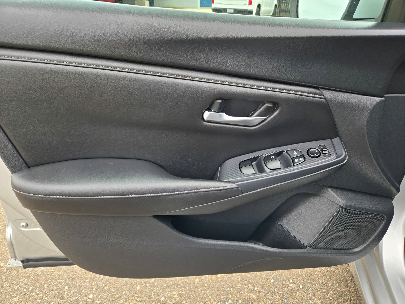 Used 2023 Nissan Sentra SV FWD image 22