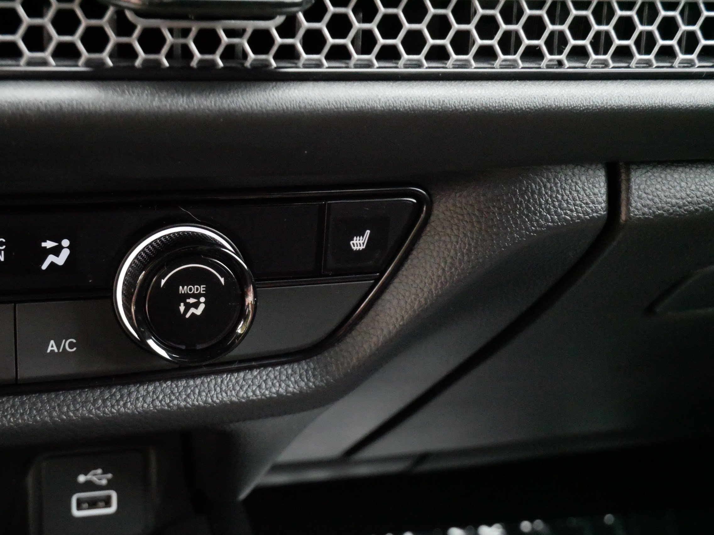 Used 2024 Honda HR-V Sport image 27