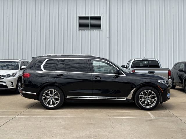 Used 2020 BMW X7 xDrive40i w/ Premium Package AWD/4WD image 3