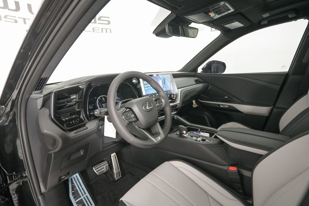 New 2026 Lexus TX 350 AWD image 9