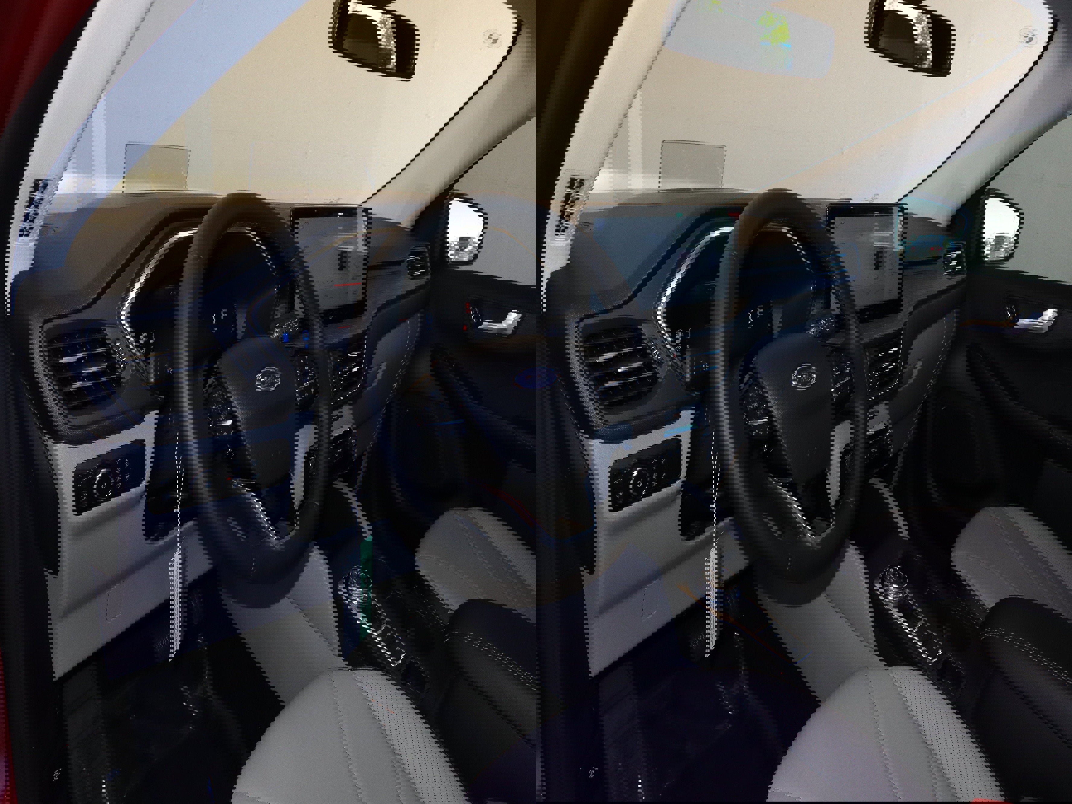 New 2025 Ford Escape SE w/ PHEV Premium Package image 21