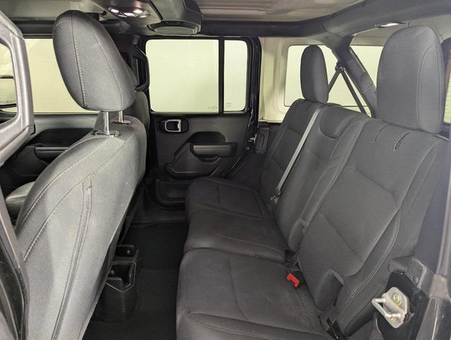 Used 2022 Jeep Wrangler Unlimited Sport AWD/4WD image 15