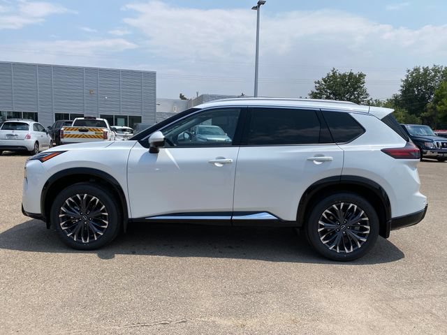 New 2026 Nissan Rogue Platinum AWD/4WD image 2