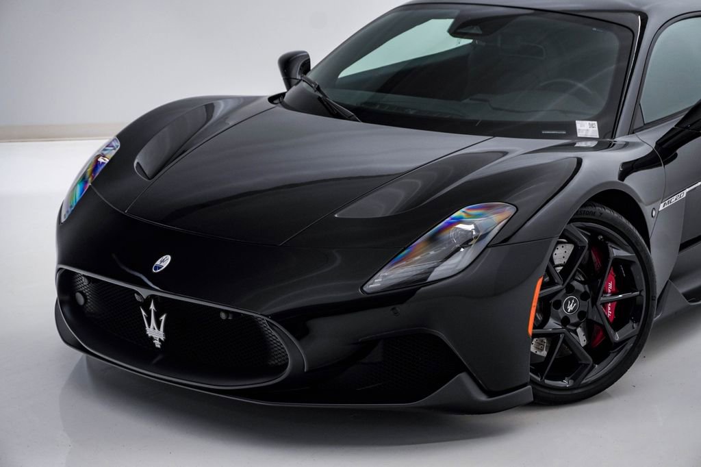 Certified 2023 Maserati MC20 Coupe RWD image 4