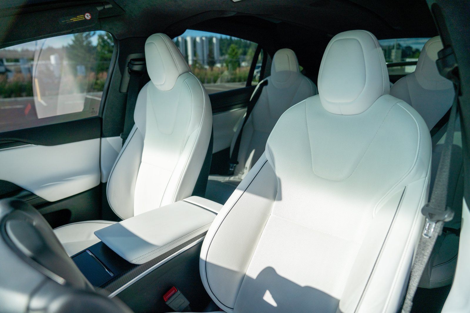 Used 2022 Tesla Model X Plaid AWD/4WD image 5