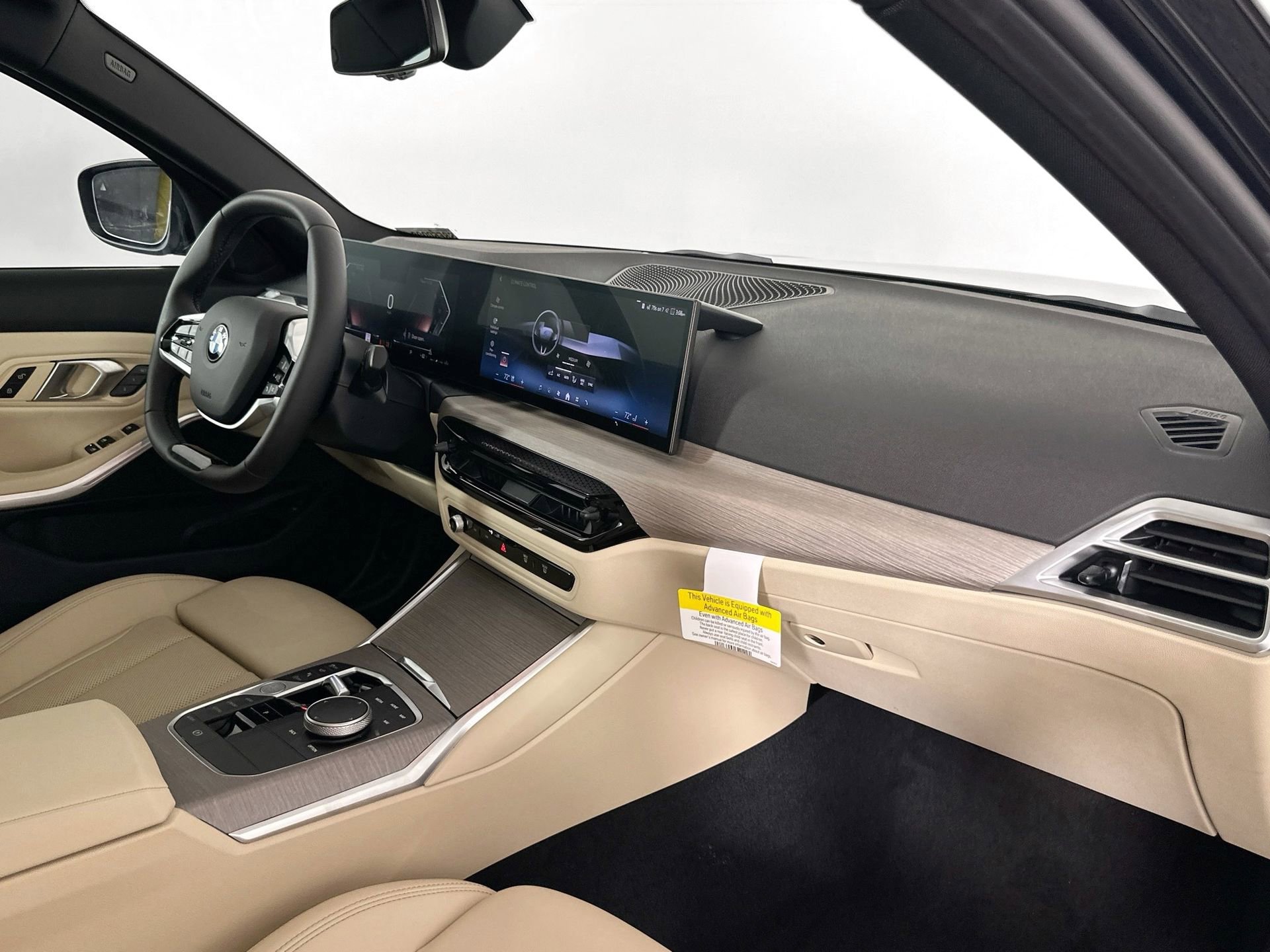 Used 2025 BMW 330i 330i w/ Convenience Package image 28