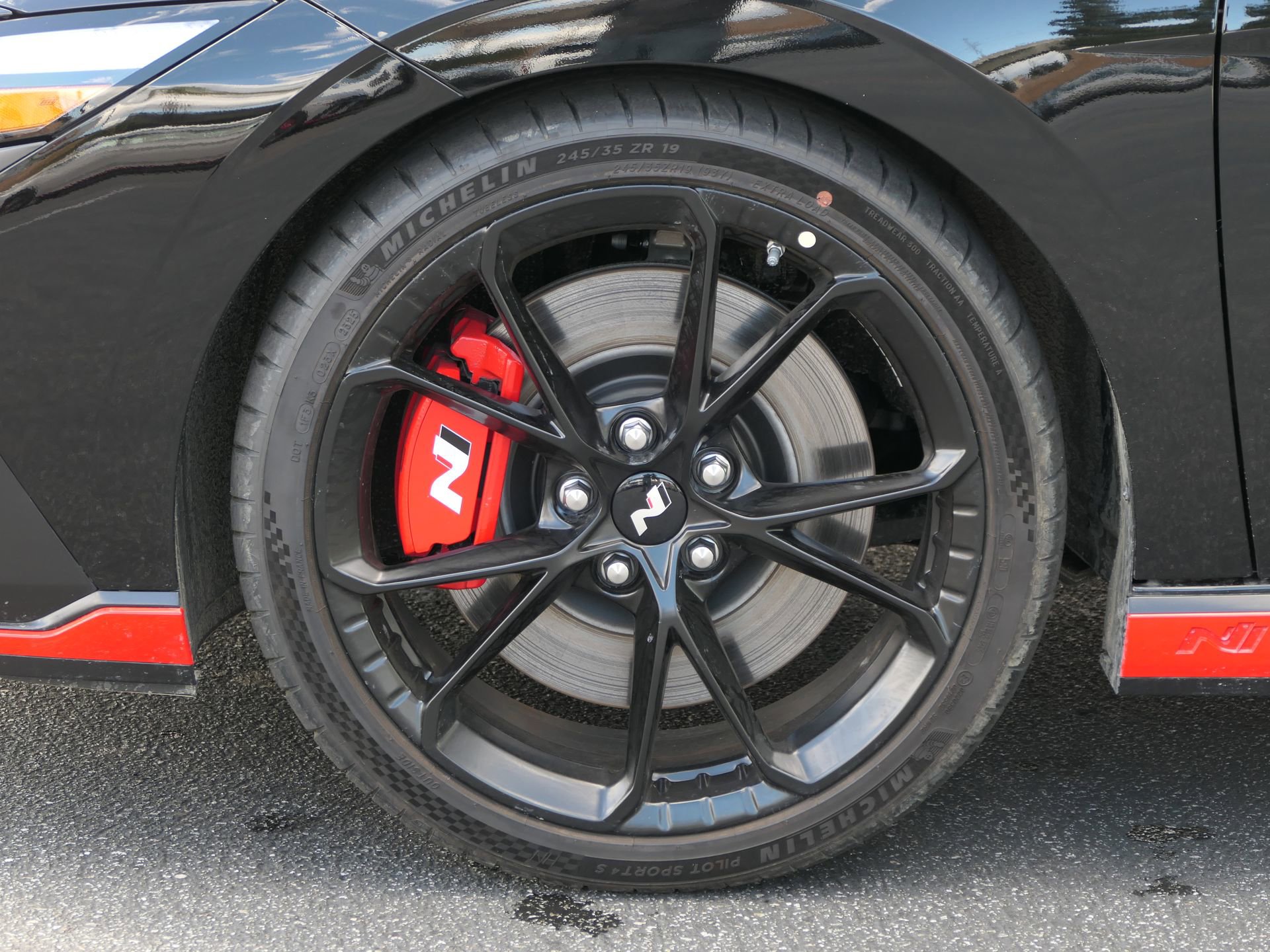 New 2026 Hyundai Elantra N FWD image 8