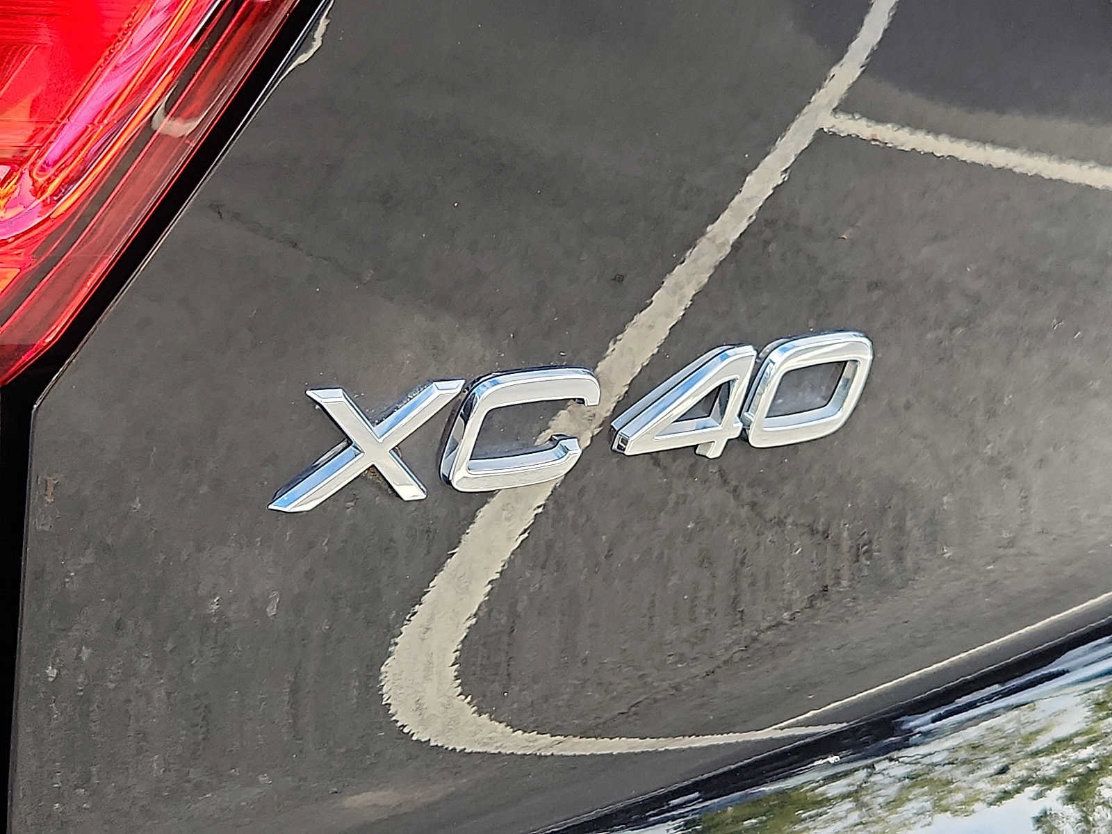 Certified 2023 Volvo XC40 B5 Plus w/ Climate Package AWD/4WD image 29