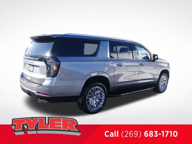 New 2026 Chevrolet Suburban Premier w/ Sun And Tow Package AWD/4WD image 8