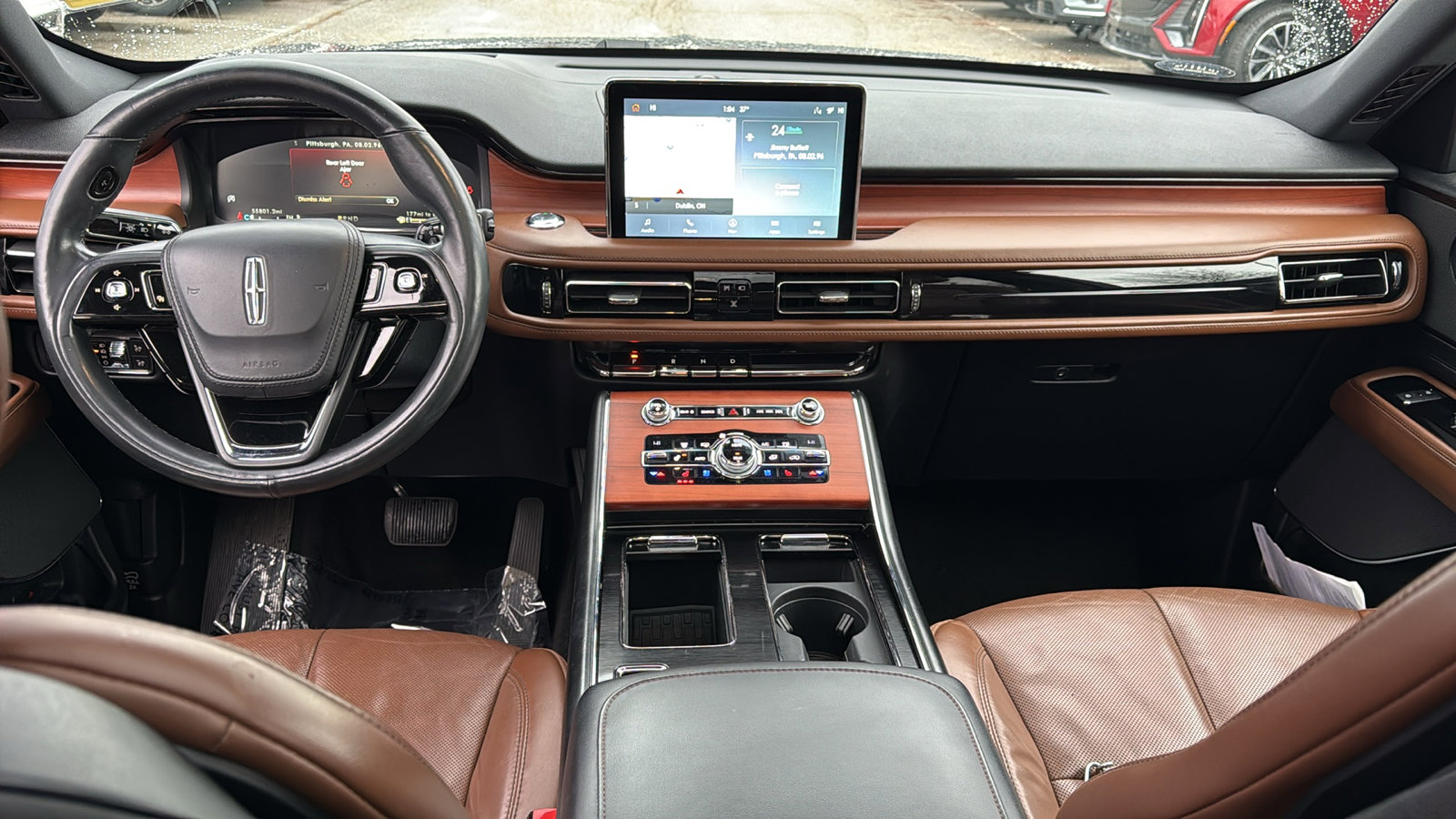 Used 2020 Lincoln Aviator Reserve w/ Equipment Group 201A image 9