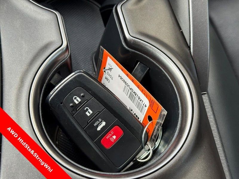 Used 2023 Toyota Camry XSE w/ Cold Weather Package image 31