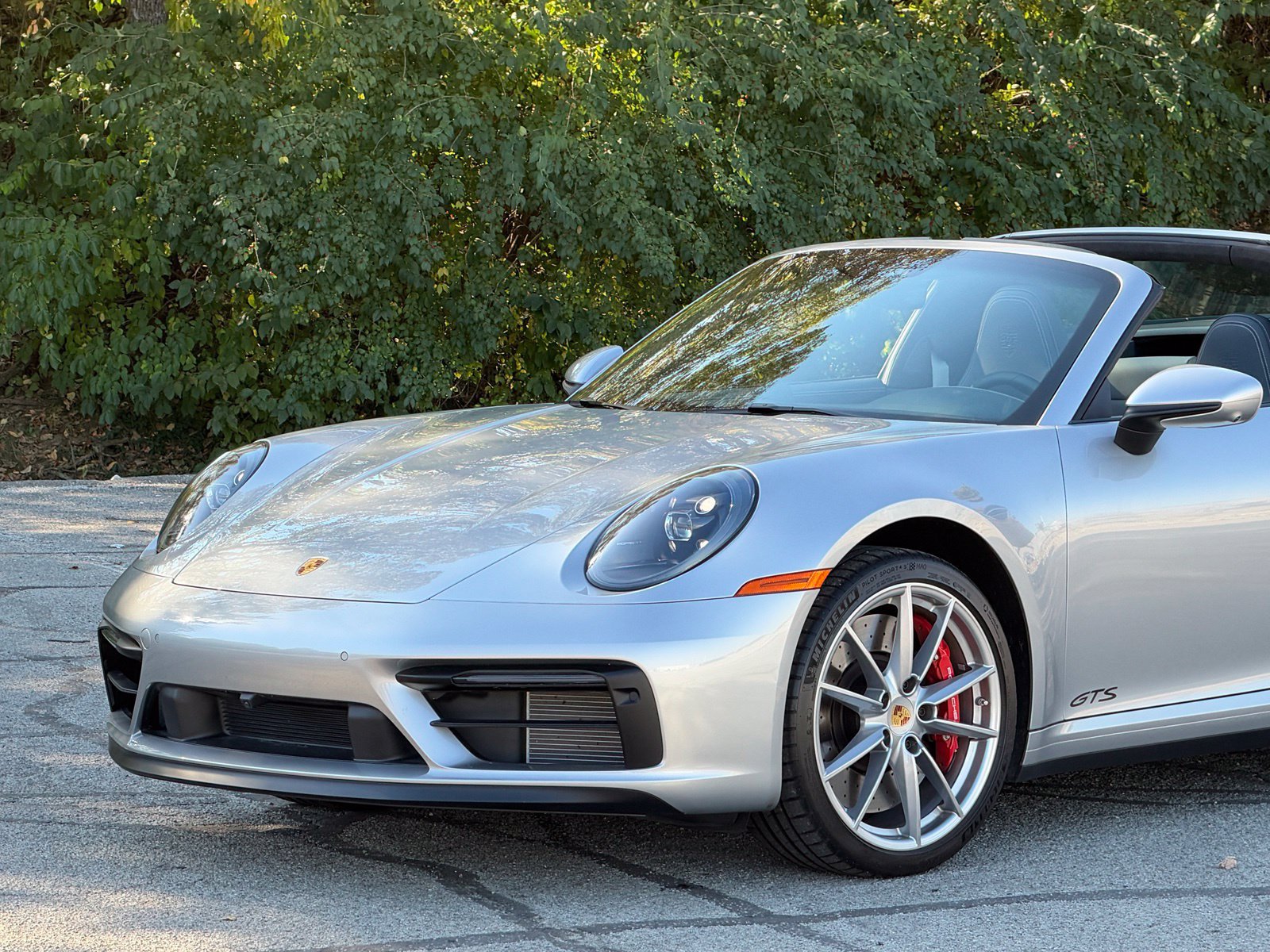 Certified 2024 Porsche 911 Targa 4 GTS AWD/4WD image 13
