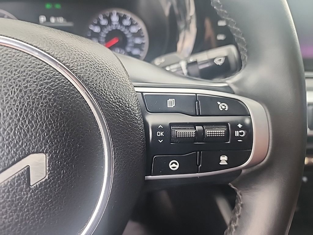 Used 2023 Kia K5 GT-Line w/ GT-Line Premium Package FWD image 8