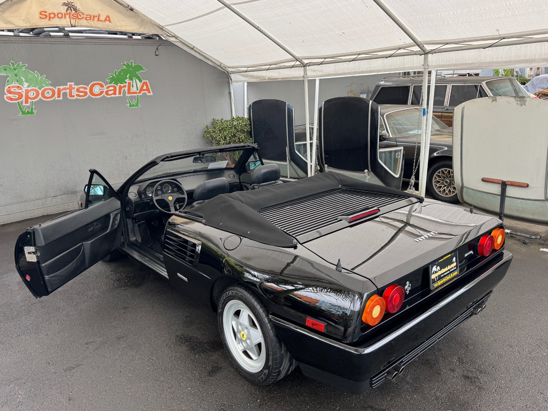 Used 1990 Ferrari Mondial T Cabriolet RWD image 8
