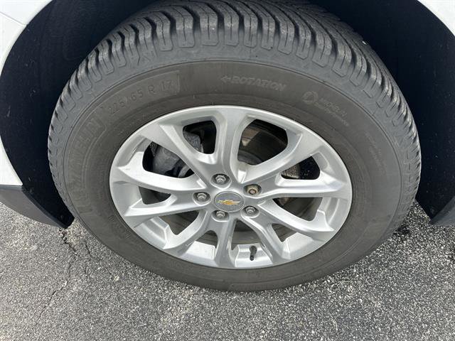 Used 2020 Chevrolet Equinox LT w/ Driver Convenience Package image 40