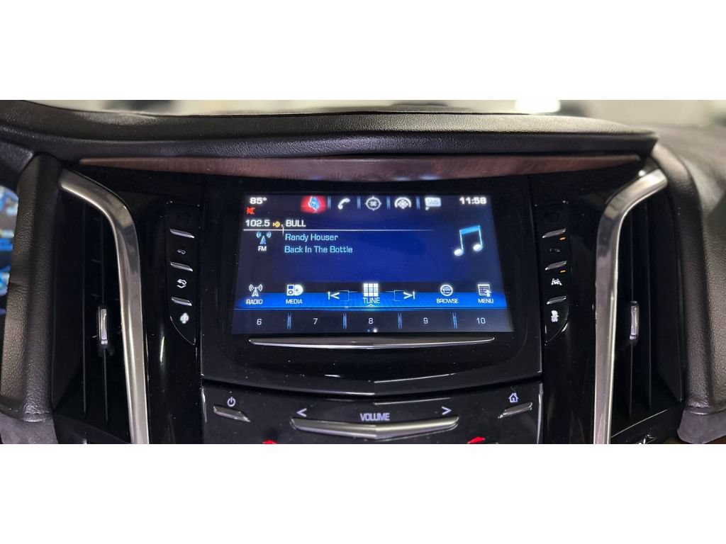 Used 2016 Cadillac Escalade Premium AWD/4WD image 29