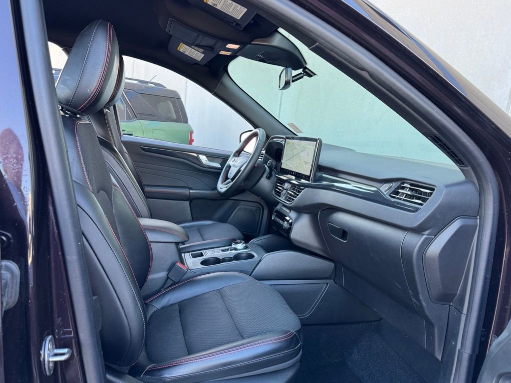 Used 2023 Ford Escape ST-Line Elite image 27
