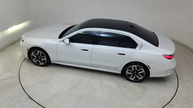 Used 2023 BMW i7 xDrive60 w/ Executive Package 2 image 84