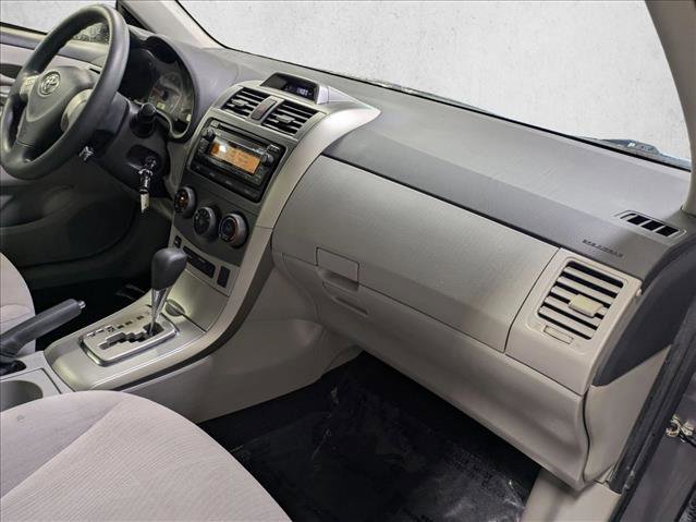Used 2012 Toyota Corolla LE image 19