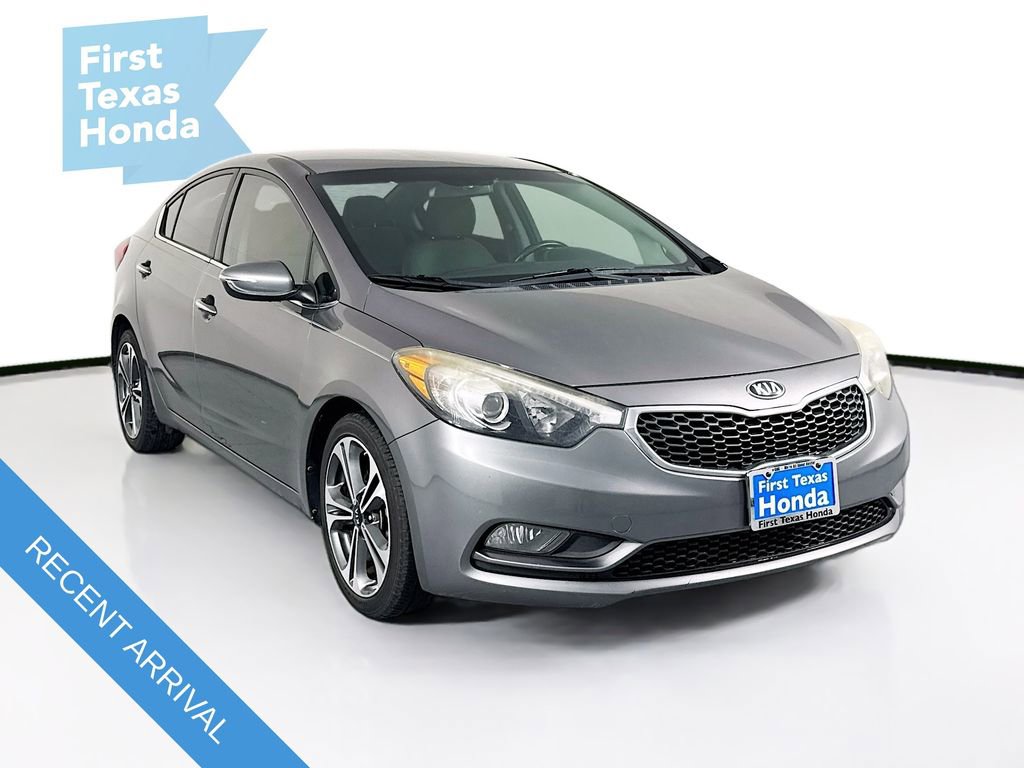 Used 2016 Kia Forte EX image 1