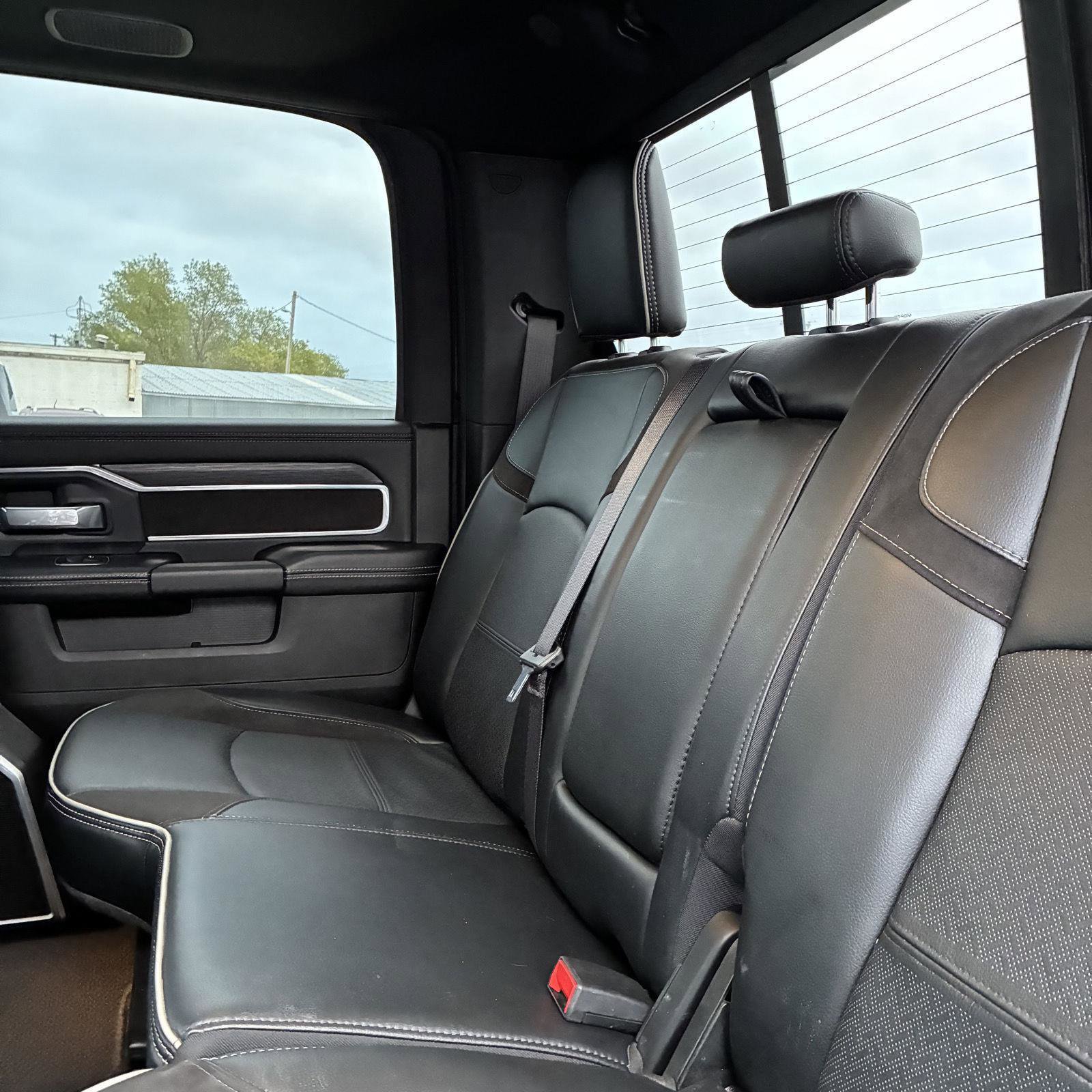 Used 2024 RAM 2500 Laramie w/ Night Edition image 12