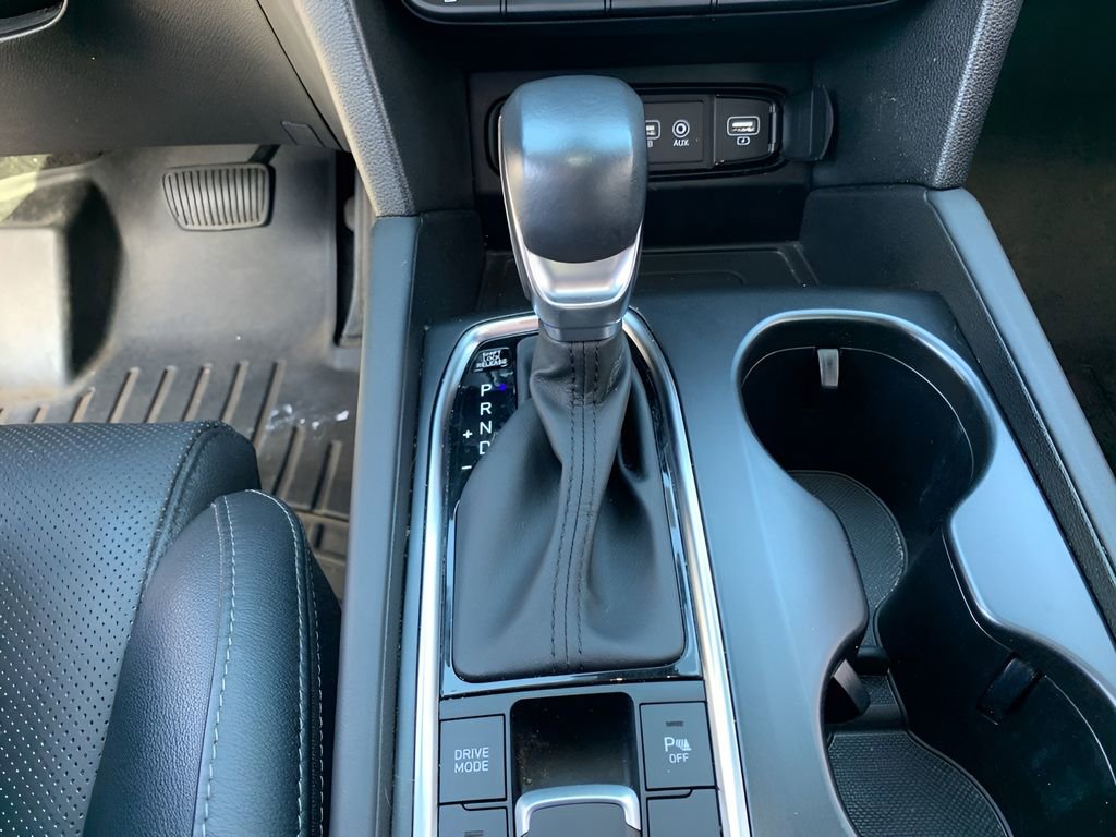 Used 2019 Hyundai Santa Fe Limited w/ Cargo Package image 23