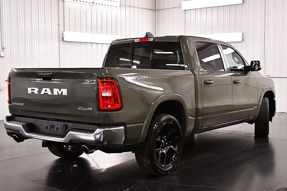 Used 2026 RAM 1500 Laramie AWD/4WD image 8