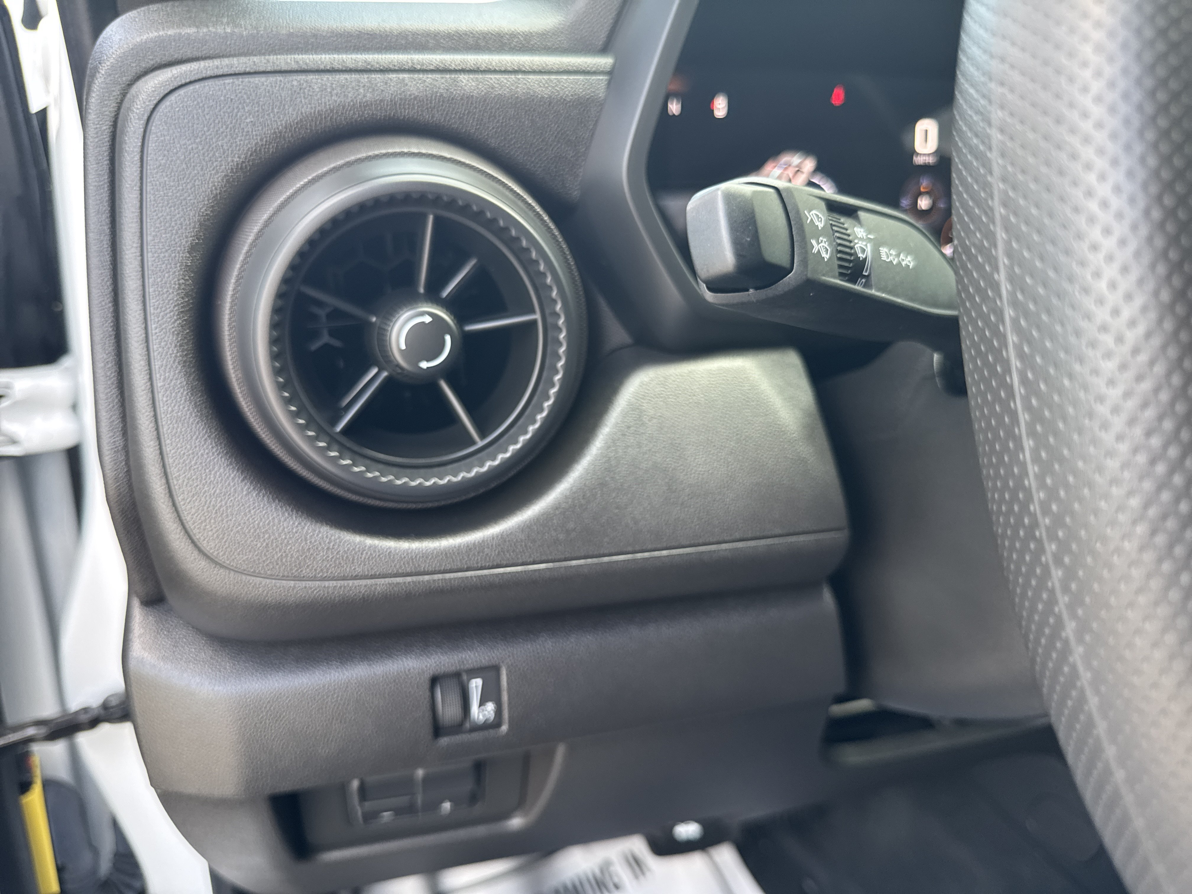 Certified 2024 Chevrolet Colorado Trail Boss w/ LPO, Dark Essentials Package AWD/4WD image 29