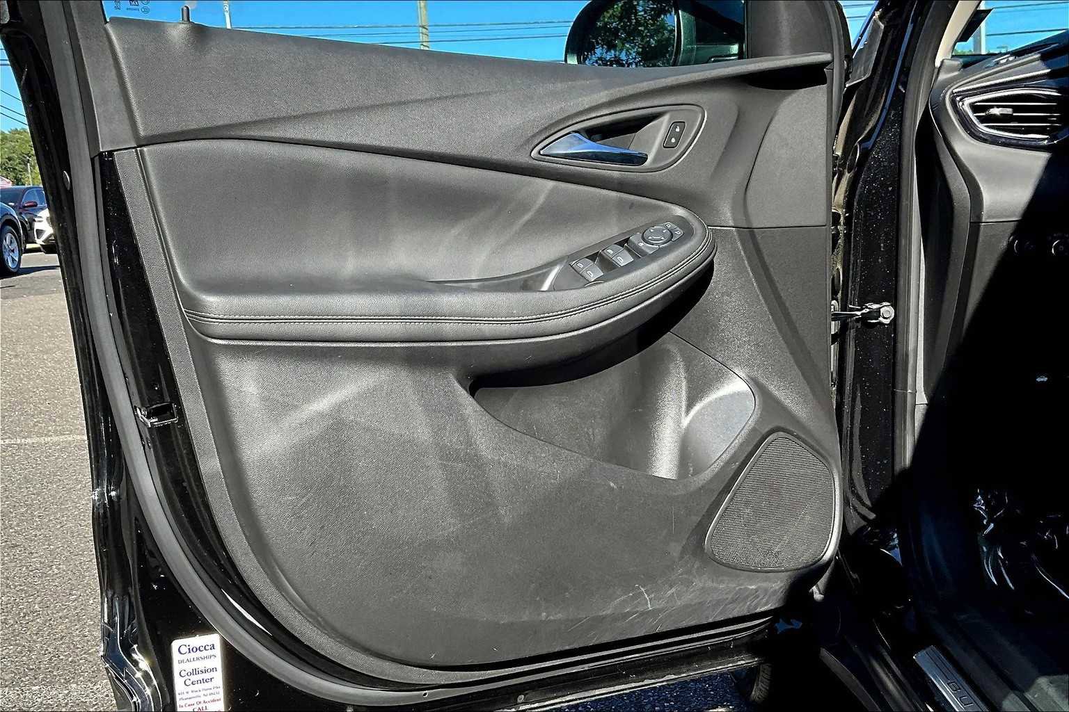 Used 2023 Buick Encore GX Preferred w/ Cold Weather Comfort Package image 20