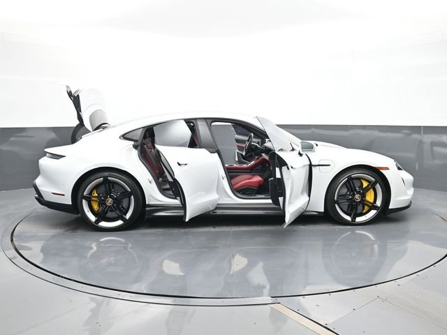 Certified 2020 Porsche Taycan Turbo S image 34