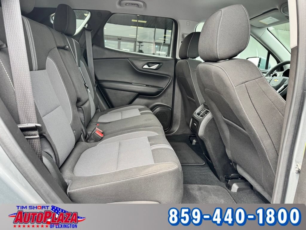 Used 2025 Chevrolet Blazer LT AWD/4WD image 46