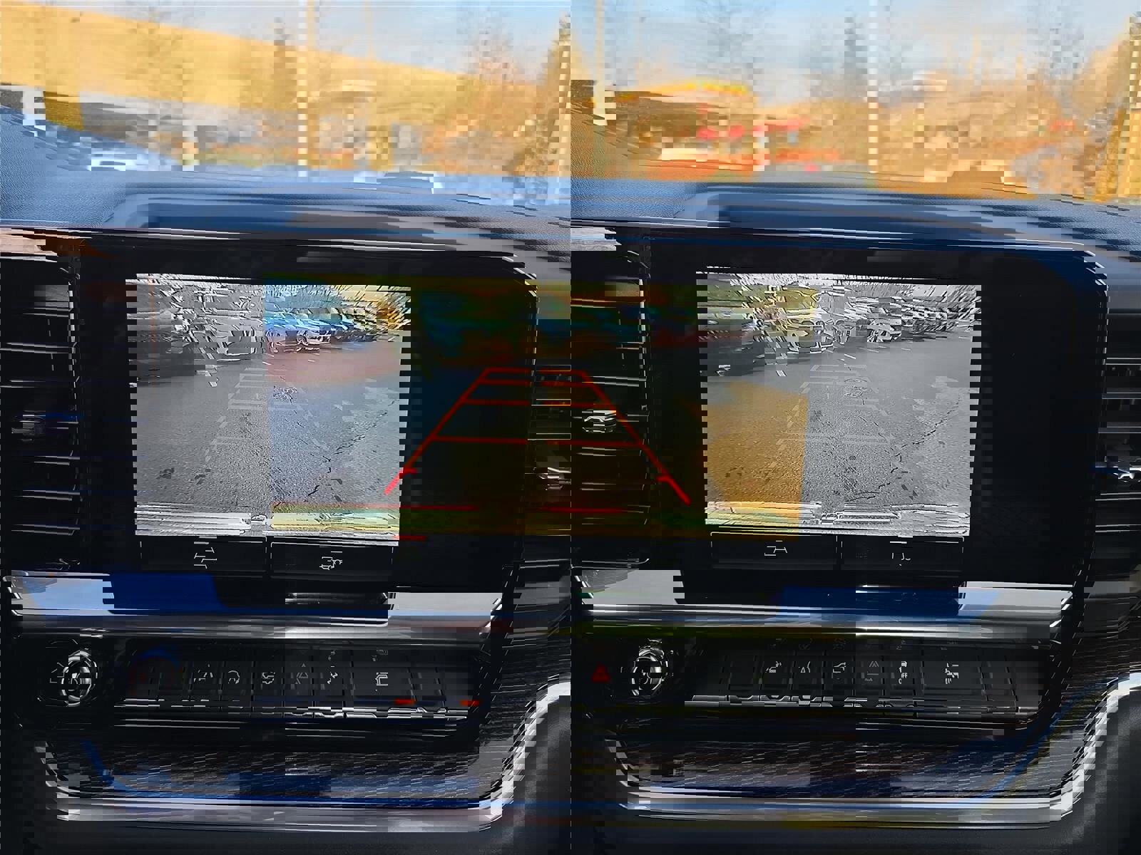 Used 2024 GMC Sierra 1500 Elevation image 27