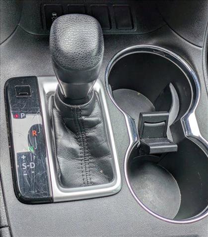 Used 2019 Toyota Highlander LE FWD image 13